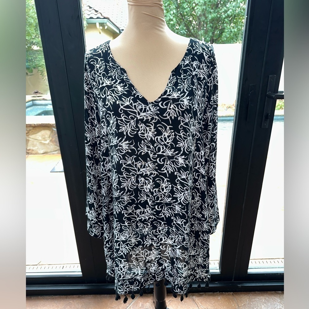 Soft Surroundings Tunic Top Belle Batik Black White Floral Large